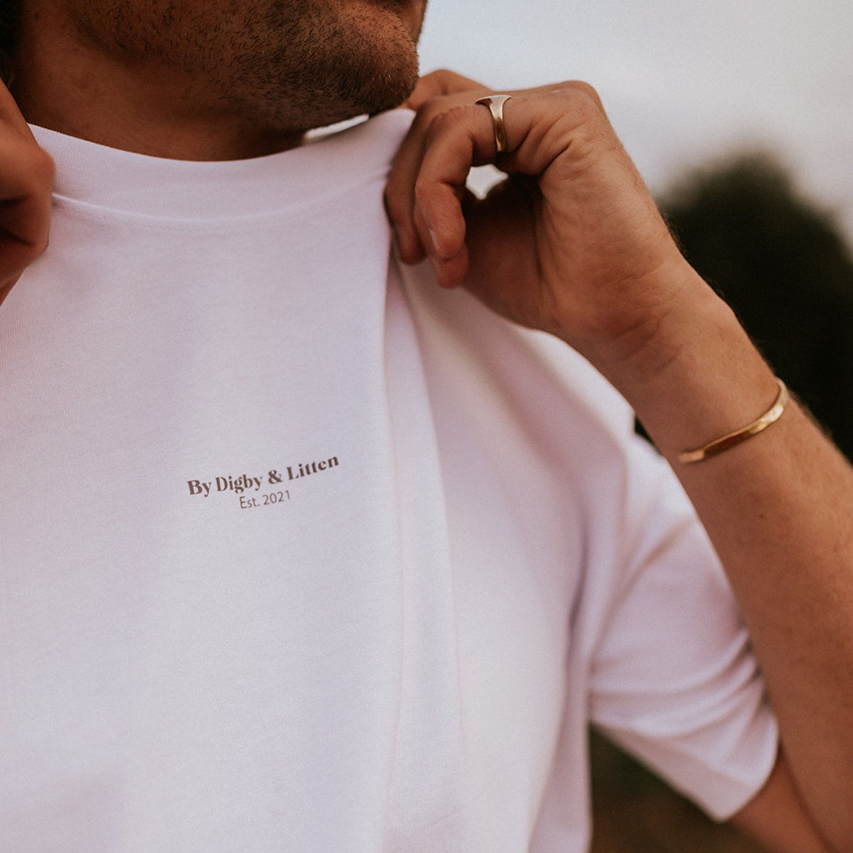 White Digby Land Rover T-Shirt — close-up detail.